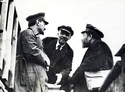 Trostky, Lenine e Kamenev