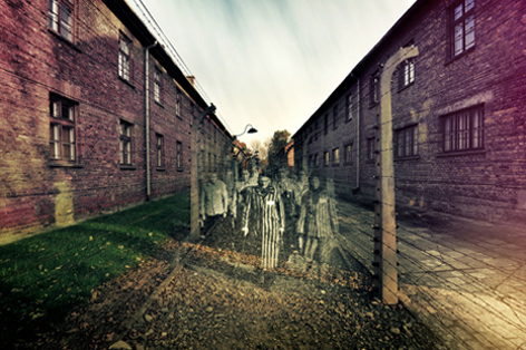 Auschwitz. Por Alex Ayann